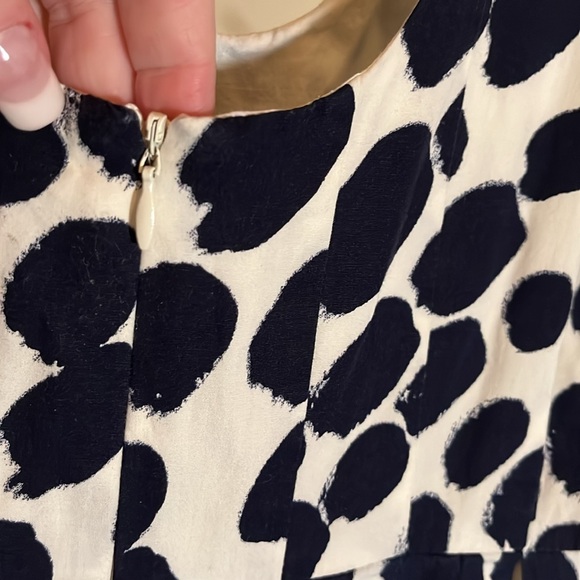 J.Crew 2 100% cotton Dusty black and Ivory full pleated skirt, zip in back,lined - Picture 4 of 6